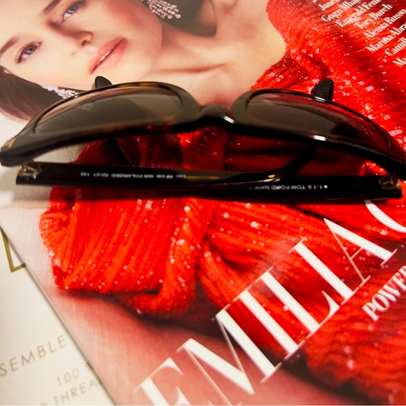 TOM FORD Vintage Tortoiseshell Sunglasses - Picture 9 of 12